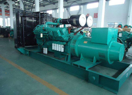 玉树800kw康明斯柴油发电机组